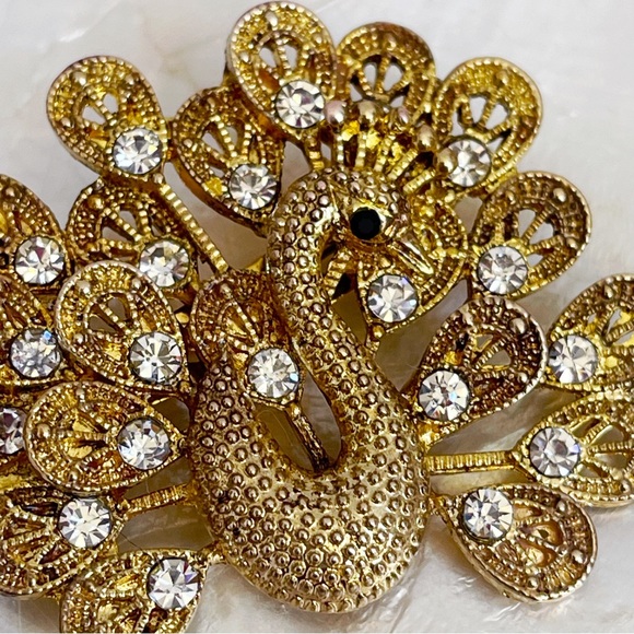 Vintage Gold Tone CZ Peacock Brooch - Picture 4 of 11